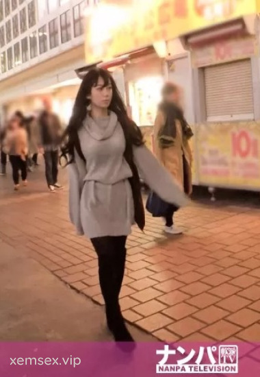 GANA-1960 Aoi Hinata và màn cởi đồ nóng bỏng tại Shibuya